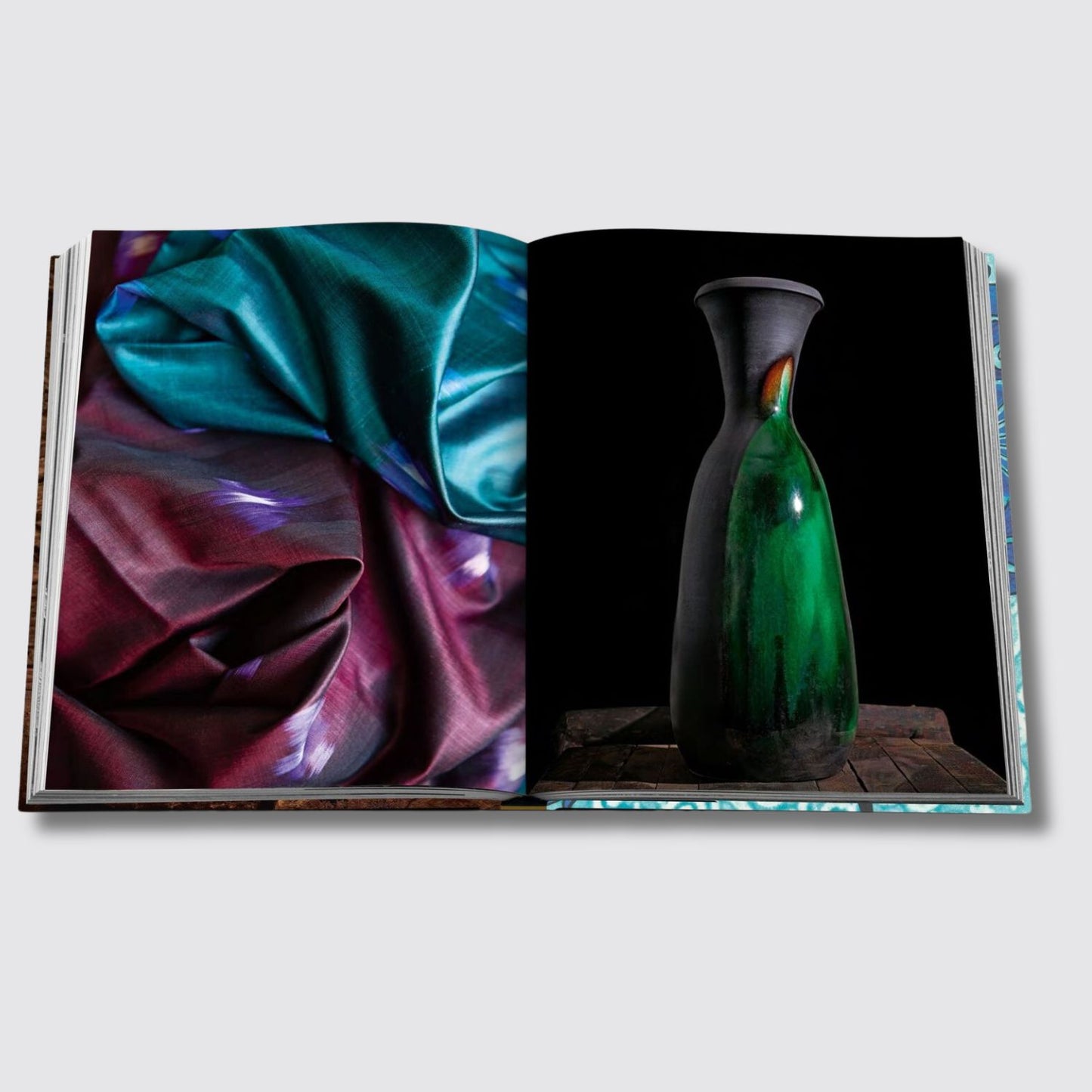 Assouline Uzbekistan Living Treasures Celebration of Craftmanship - Open View 2
