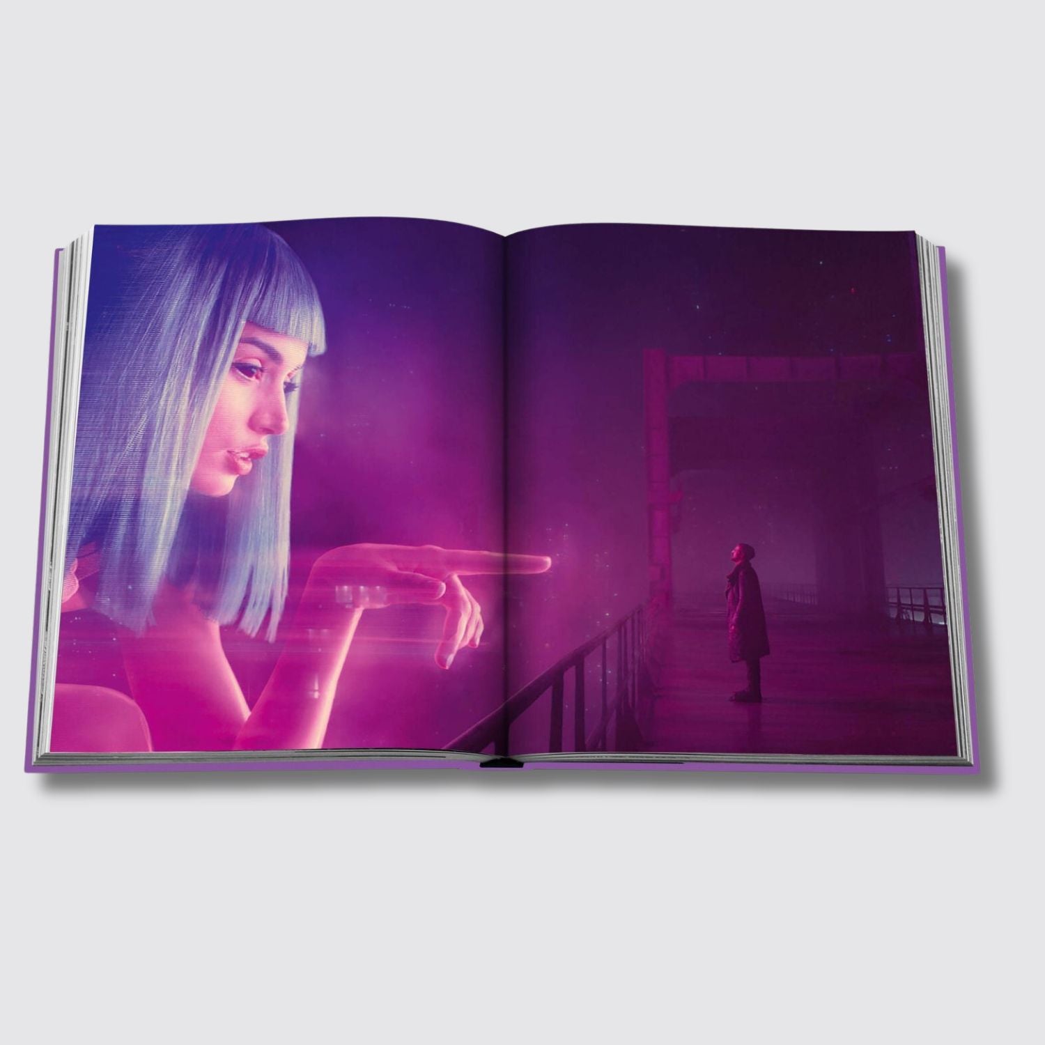 Assouline Metaverse Dream - Open View 2