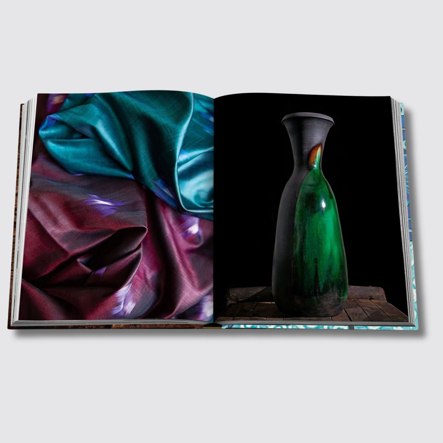 Assouline Uzbekistan Living Treasures Celebration of Craftmanship - Open View 2