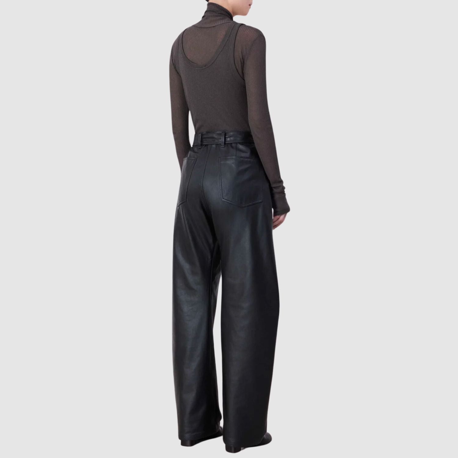 LEMAIRE Seamless Rib Tank Top in Dark Brown