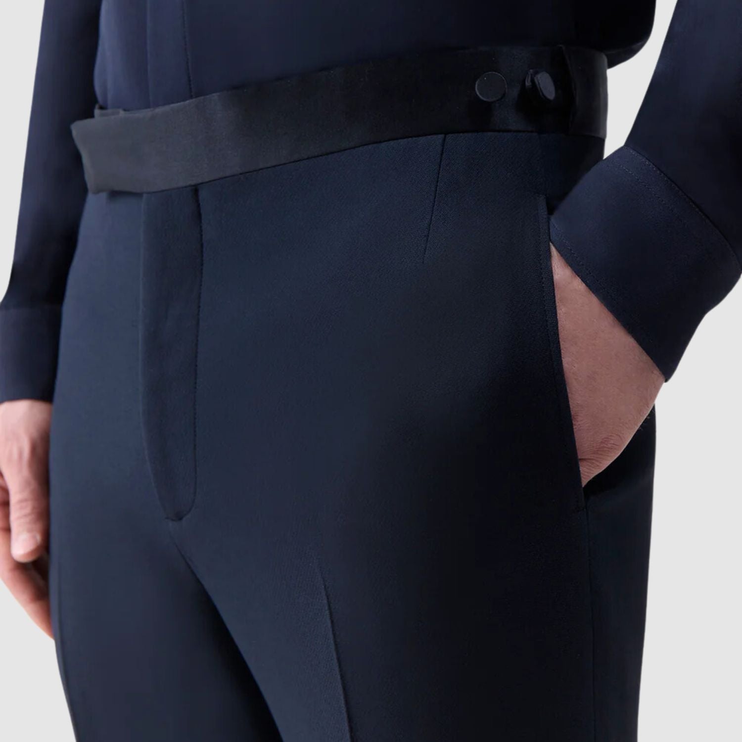 Gabriela Hearst Simons Pant in Black Silk Wool Cady