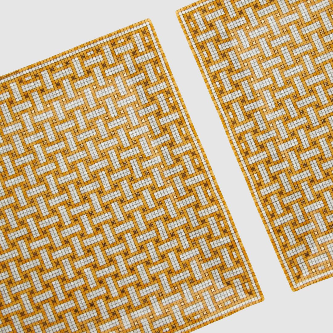 Hermes Two Mosaique au 24 Gold Square Plates N4 - Flat Style Shot