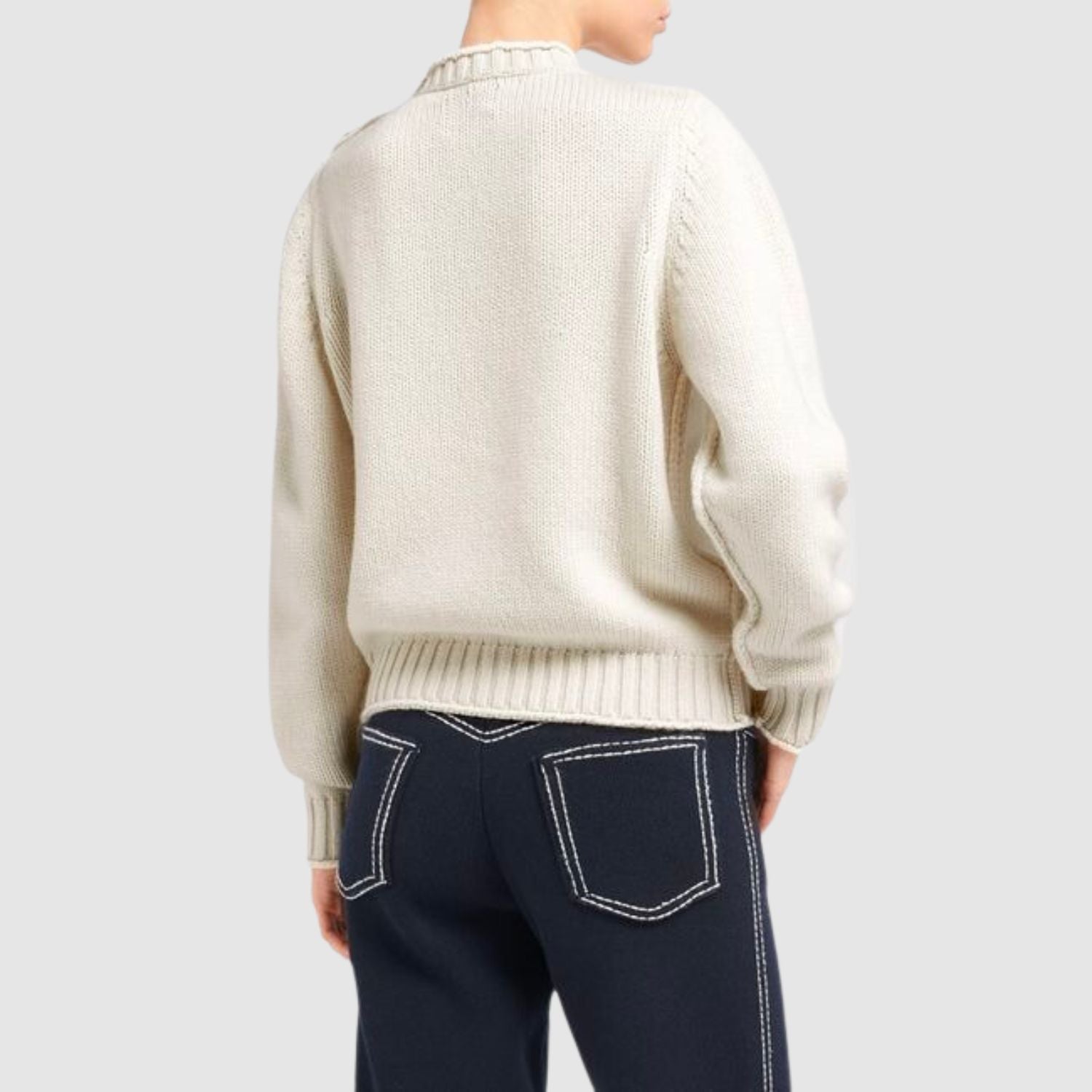 Barrie Round Neck Pullover_RIEW234004