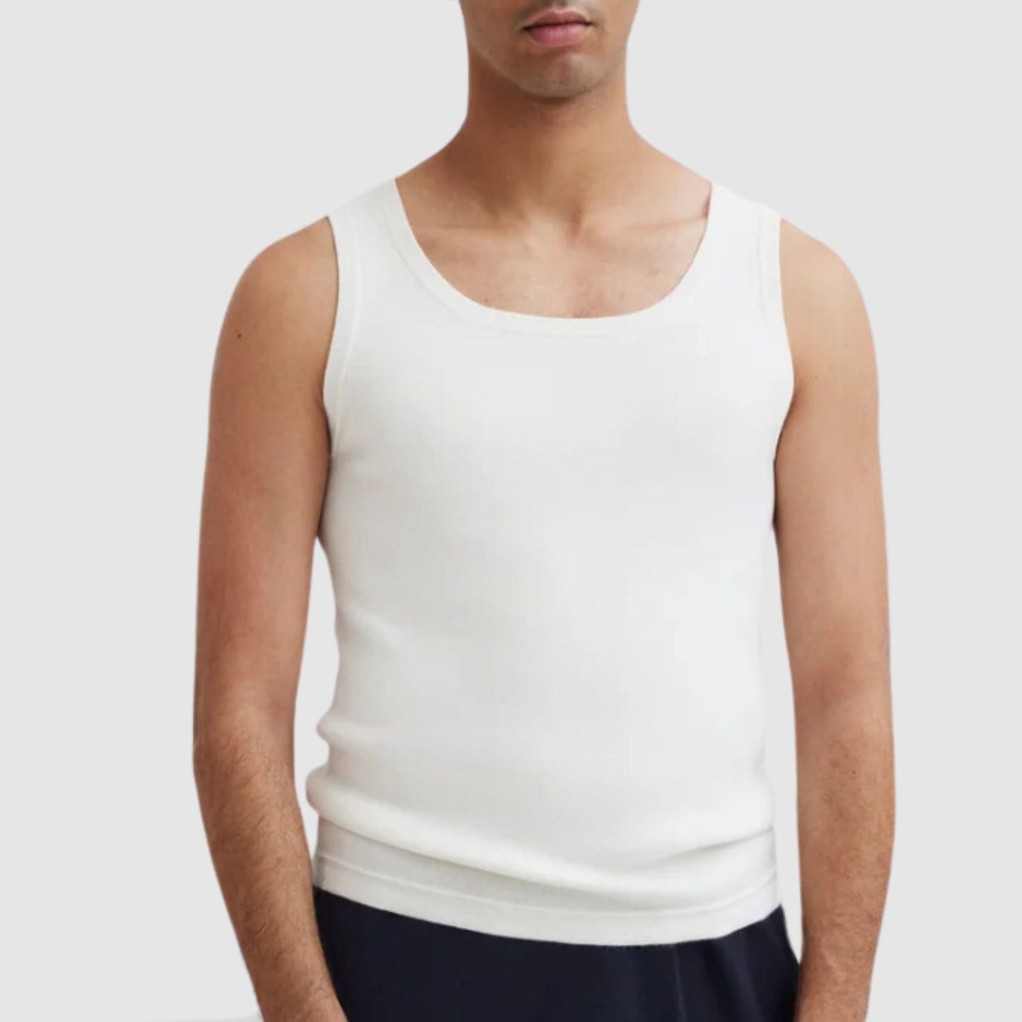 Extreme Cashmere n°333 Singlet in Snow