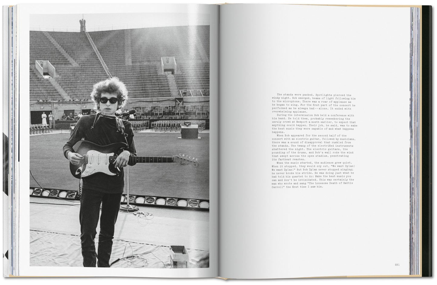Taschen Bob Dylan: A Year and a Day