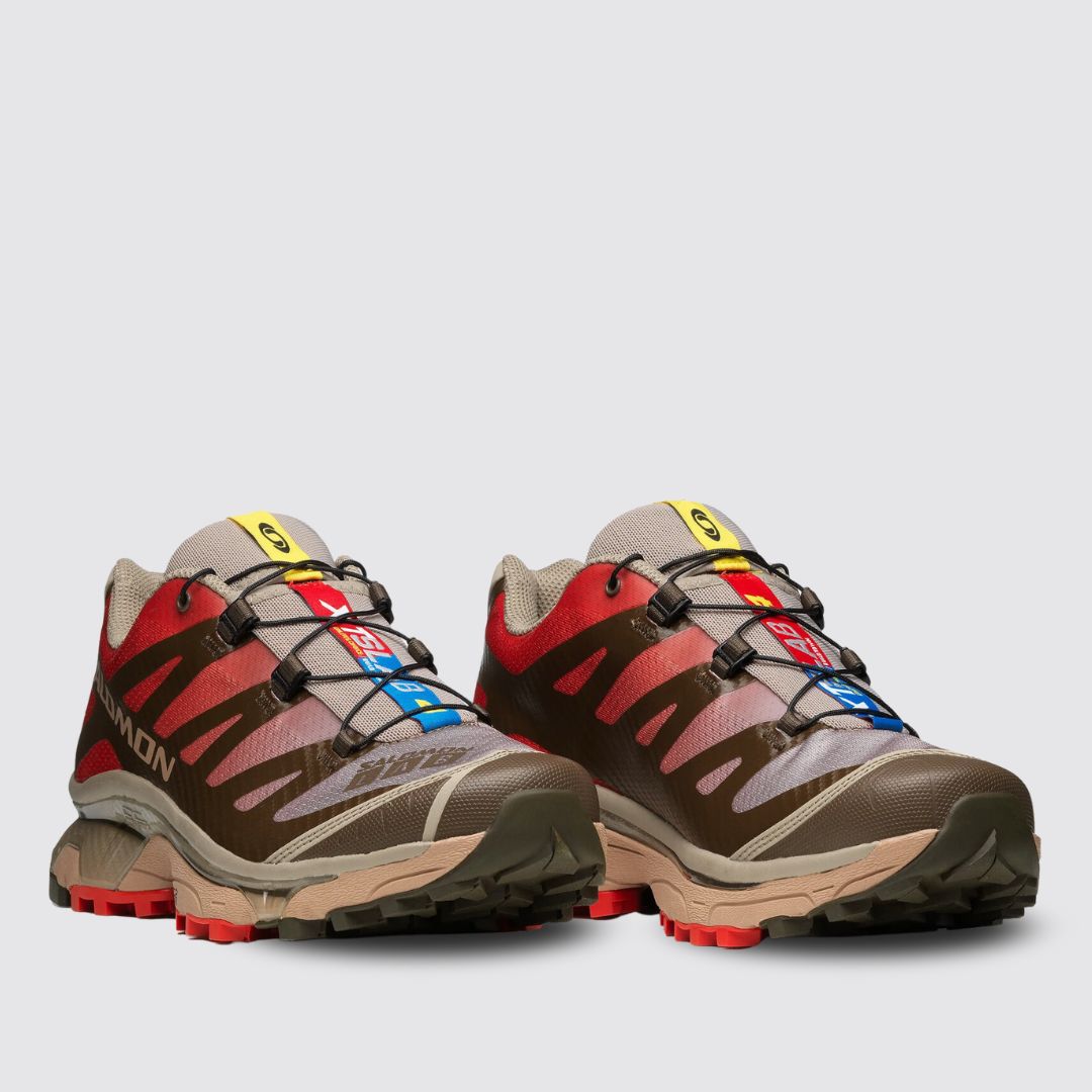Salomon | XT-4 OG Sneakers Angled Front View 