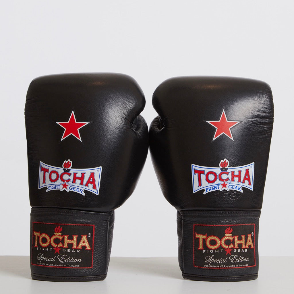 Tocha - Black Muay Thai Gloves